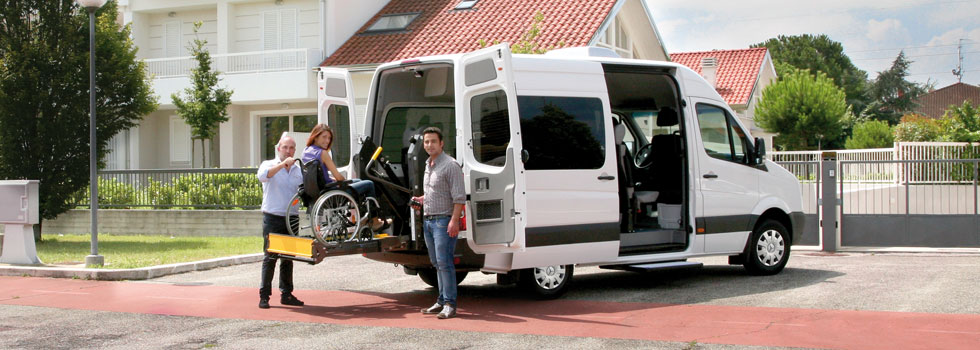 Mercedes Sprinter Trasporto Disabili Sollevatore Doppio Braccio