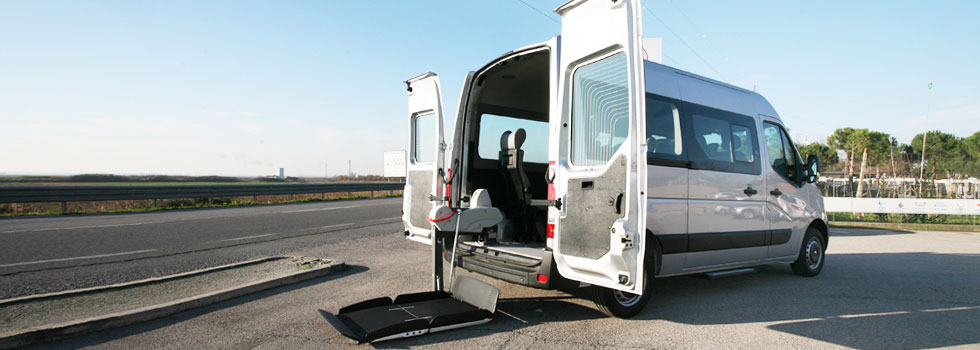 Renault Master per trasporto disabili